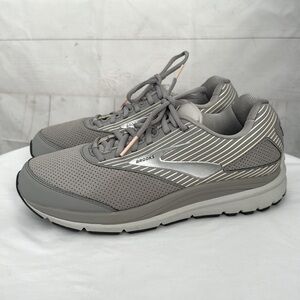 Brooks Addiction Walker Size 10.5 Gray & Silver DNA